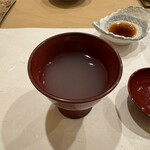 鮨 やすみつ - 牡蠣出汁