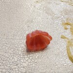 SHINARUKI - ローゼルのピクルスは爽やかな味わいだった