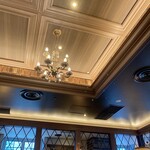 梟書茶房 - おしゃれな天井