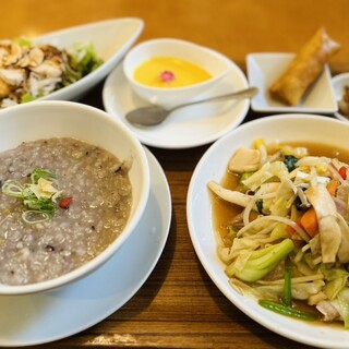 口コミ一覧 : はっちん （ご馳走中華厨房） - 郡津/中華料理