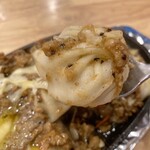 Solti Momo - チキンは丸型