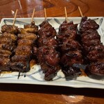 庄家 - やきとり、皮ともも肉