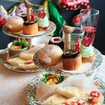 CAFE Tea Tree - 【2024.12】アフタヌーンティーランチ・全部のせ(税込2,300円)