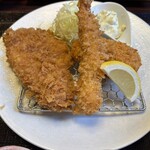 とんかつの和くら - ロースカツとエビフライ