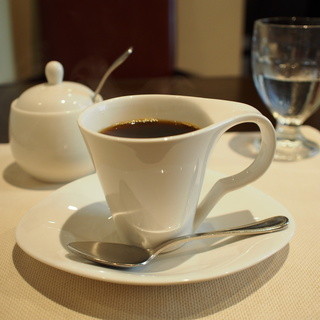 ワインバー&レストラン ブテイユ_0