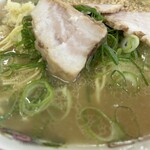 江ちゃんラーメン - 美味しいスープ！