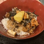 焼き鳥 庭鳥 - 鳥丼