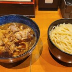 ラーメン 坊也哲 - 着丼