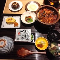 うなぎ和食  しら河 今池ガスビル店 - 上ひつまぶしセット