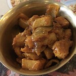 インド料理 パリワル - きのこの香りと味の深みがすごいエリンギのタルカリ