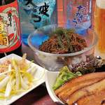 Shoufuku - 人気の沖縄料理が味わえる