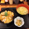 ごはん処 かつ庵 - 熟成ロースかつ丼とん汁セット  810円