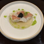 鮨 匠真 - キンキのポワレ　キャビア添え