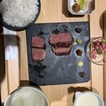 牛たん けやき 三郷店 - 