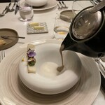 エヴォリュエ - 