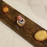 エヴォリュエ - 