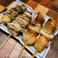 焼鳥 角レ - トロももととりもも