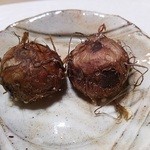 ひろ作 -  衣かつぎ。