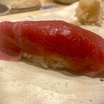 すしやのたい悟 - 赤身　澄む秋に鮪。