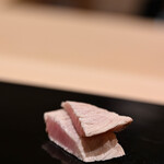 鮨 おとわ - "鰤（ぶり）"