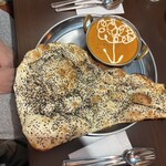 フードガーデン - Mヒロの1種類カレーセット〜ごまナン、キーマカレー 1,050円