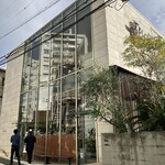 RIGOLETTO SHORT HILLS - Stylish Building