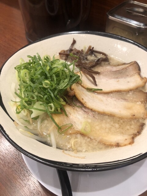 無限替麺 麺喰屋 - 十三/ラーメン | 食べログ