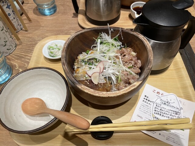 Komeraku Ochazuke to Irodori Karaage. Kyubikkupuraza ShinYokohama