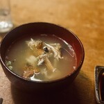 久鶴 - 焼き鯛のアラ出汁でお吸い物