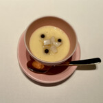 鮨のしはち - 鯛出汁の茶碗蒸し 百合根と黒胡椒入り