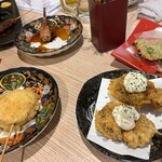 昼は定食屋 夜は炭火串焼 串串パニック - 