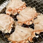 蟹かに城 - 蟹(焼いてる中)