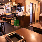 焼肉ホルモン 広味園 - 店内全体