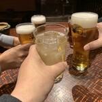 日本料理てら岡 - 乾杯の図