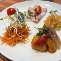 バル デ エスパーニャ ムイ 東京店 - 