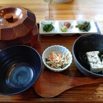定食・パスタ かたぎりさん - 飛び魚のひつまぶし定食