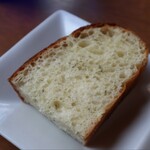 BiOsteria Komakine - 栃木県産石臼でひいた無農薬小麦を使用した自家製フォカッチャ