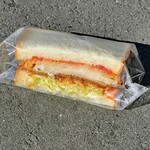 もあ 小麦館 - チキンカツサンド