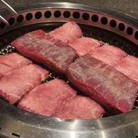 焼肉 思食 - 