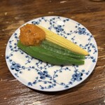 もつ焼 塩田屋 - お通し