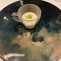 カントニーズ 燕 - 