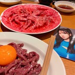 炭火焼肉ホルモン まるは - 