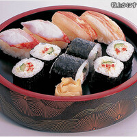 細巻とにぎりの盛合せ
