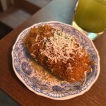 岩瀬蒸店 - カニクリームコロッケ　カニ味噌クリーム　420円