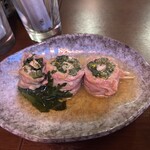 岩瀬蒸店 - 牡蠣と春菊の豚バラ巻　580円