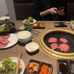 焼肉 飯村牛 - 