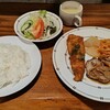 洋食 おくむら