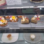 Patisserie Richroma - ショーケース（右）