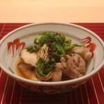 日本料理 吟 - 能登産メス猪と天恵菇の煮物