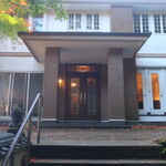 日本料理 吟 - お店のエントランス